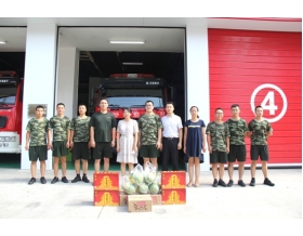 標(biāo)題：呼和浩特分院“八一”前夕走訪慰問消防官兵 
瀏覽次數(shù)：4710
發(fā)表時(shí)間：2018-08-01